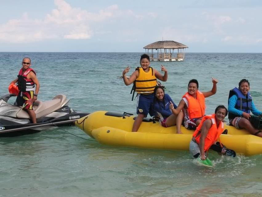Island Garden Resort In Pangubatan Davao City Esterno foto